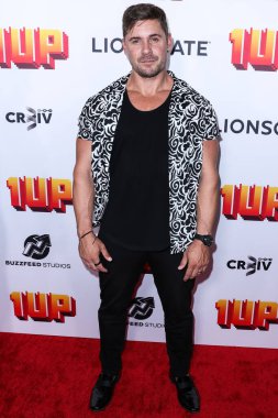 Amerikalı aktör Linc Hand, 12 Temmuz 2022 'de Hollywood, Los Angeles, Kaliforniya, ABD' deki TCL Çin 6 Tiyatrosu 'nda düzenlenen Lionsgate' in '1Up' ın Los Angeles galasına geldi.. 