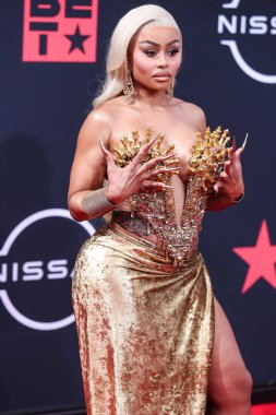 Amerikan model Blac Chyna, Los Angeles, Kaliforniya 'da 26 Haziran 2022 tarihinde Microsoft Theater' da düzenlenen BET Ödülleri 'ne ulaştı..