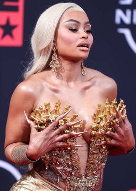 Amerikan model Blac Chyna, Los Angeles, Kaliforniya 'da 26 Haziran 2022 tarihinde Microsoft Theater' da düzenlenen BET Ödülleri 'ne ulaştı..