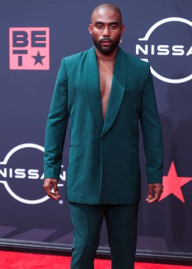 David Alan Madrick, 26 Haziran 2022 'de Los Angeles, Kaliforniya' da Microsoft Theater 'da düzenlenen BET Ödülleri 2022' ye ulaştı..