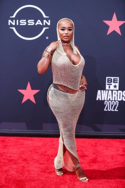 DreamDoll, 26 Haziran 2022 'de Los Angeles, Kaliforniya' da Microsoft Theater 'da düzenlenen BET Ödülleri' ne ulaştı..