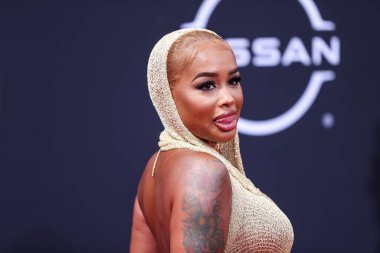 DreamDoll, 26 Haziran 2022 'de Los Angeles, Kaliforniya' da Microsoft Theater 'da düzenlenen BET Ödülleri' ne ulaştı..