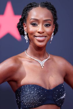 Abanoz Obsidian, 26 Haziran 2022 'de Los Angeles, Kaliforniya' da Microsoft Theater 'da düzenlenen BET Ödülleri 2022' ye ulaştı..