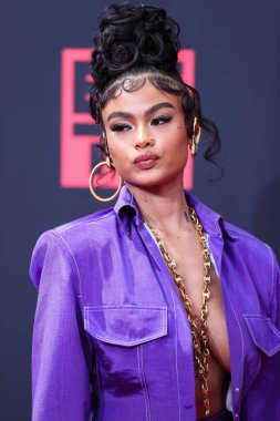 India Love, Los Angeles, Kaliforniya, ABD 'de 26 Haziran 2022' de Microsoft Theater 'da düzenlenen BET Ödülleri' ne ulaştı..