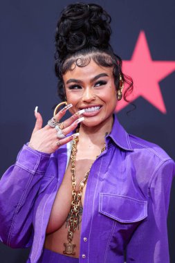 India Love, Los Angeles, Kaliforniya, ABD 'de 26 Haziran 2022' de Microsoft Theater 'da düzenlenen BET Ödülleri' ne ulaştı..