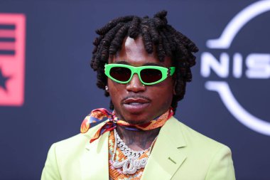 Jacquees, 26 Haziran 2022 'de Los Angeles, Kaliforniya' da Microsoft Theater 'da düzenlenen BET Ödülleri' ne ulaştı.