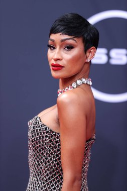 Janeisha John 26 Haziran 2022 'de Los Angeles, Kaliforniya' da Microsoft Theater 'da düzenlenen BET Ödülleri' ne ulaştı.. 