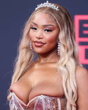 Jourdin Pauline, 26 Haziran 2022 'de Los Angeles, Kaliforniya' da Microsoft Theater 'da düzenlenen BET Ödülleri' ne ulaştı..