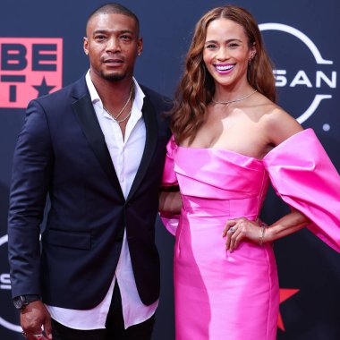 Juan Antonio ve Paula Patton, 26 Haziran 2022 'de Los Angeles, Kaliforniya' da Microsoft Theater 'da düzenlenen BET Ödülleri' ne geldiler..