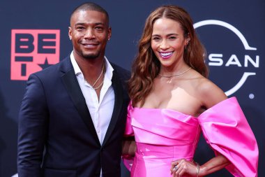 Juan Antonio ve Paula Patton, 26 Haziran 2022 'de Los Angeles, Kaliforniya' da Microsoft Theater 'da düzenlenen BET Ödülleri' ne geldiler.. 