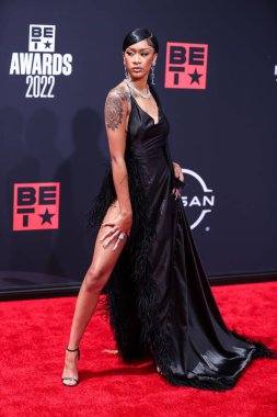 Lakeyah, 26 Haziran 2022 'de Los Angeles, Kaliforniya' da Microsoft Theater 'da düzenlenen BET Ödülleri' ne ulaştı..