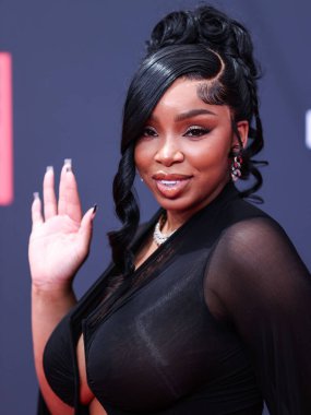 Light Skin Keisha, 26 Haziran 2022 'de Los Angeles, Kaliforniya' da Microsoft Theater 'da düzenlenen BET Ödülleri' ne ulaştı.. 