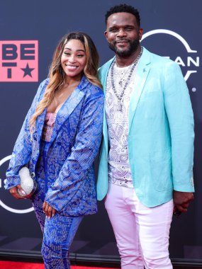 Sidney Starr ve Darius McCrary 26 Haziran 2022 'de Los Angeles, Kaliforniya' da Microsoft Theater 'da düzenlenen BET Ödülleri' ne geldiler.. 