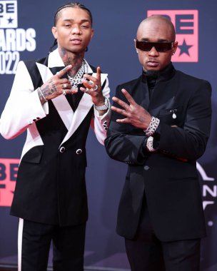 Swae Lee ve Rae Sremmurd 'dan Slim Jxmmi, 26 Haziran 2022' de Los Angeles, Kaliforniya 'da Microsoft Theater' da düzenlenen BET Ödülleri 'ne geldiler.. 