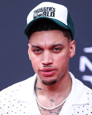 Zachary Larson, 26 Haziran 2022 'de Los Angeles, Kaliforniya' da Microsoft Theater 'da düzenlenen BET Ödülleri' ne ulaştı.. 