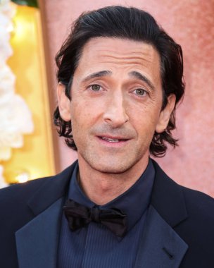 Amerikalı aktör Adrien Brody 13 Eylül 2022 'de Hollywood, Los Angeles, Kaliforniya, ABD' deki TCL Çin Tiyatrosu IMAX 'te düzenlenen Netflix' in 'Blonde' nin Los Angeles prömiyerine geldi..