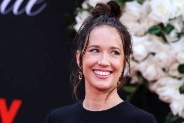 Amerikalı aktris Anna Camp 13 Eylül 2022 'de Hollywood, Los Angeles, Kaliforniya, ABD' deki TCL Çin Tiyatrosu IMAX 'te düzenlenen Netflix' in 'Blonde' nin Los Angeles prömiyerine geldi..