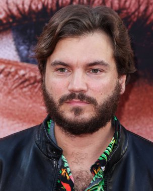 Amerikalı aktör Emile Hirsch 13 Eylül 2022 'de Hollywood, Los Angeles, Kaliforniya, ABD' de bulunan TCL Çin Tiyatrosu IMAX 'te düzenlenen Netflix' in 'Blonde' nin Los Angeles galasına geldi..