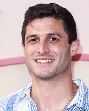 Roberto Portales, Netflix 'in 14 Eylül 2022' de Hollywood, Los Angeles, Kaliforniya, ABD 'deki Netflix Tudum Tiyatrosu' nda düzenlenen 