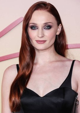 Louis Vuitton 'u giyen İngiliz aktris Sophie Turner, Netflix' in 14 Eylül 2022 'de Hollywood, Los Angeles, Kaliforniya, ABD' de düzenlenen Netflix Tudum Tiyatrosu 'ndaki 
