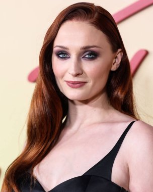 Louis Vuitton 'u giyen İngiliz aktris Sophie Turner, Netflix' in 14 Eylül 2022 'de Hollywood, Los Angeles, Kaliforniya, ABD' de düzenlenen Netflix Tudum Tiyatrosu 'ndaki 