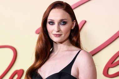 Louis Vuitton 'u giyen İngiliz aktris Sophie Turner, Netflix' in 14 Eylül 2022 'de Hollywood, Los Angeles, Kaliforniya, ABD' de düzenlenen Netflix Tudum Tiyatrosu 'ndaki 