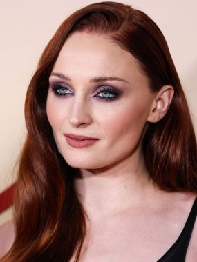Louis Vuitton 'u giyen İngiliz aktris Sophie Turner, Netflix' in 14 Eylül 2022 'de Hollywood, Los Angeles, Kaliforniya, ABD' de düzenlenen Netflix Tudum Tiyatrosu 'ndaki 