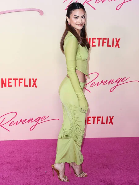 Die Amerikanische Schauspielerin Camila Mendes Versace Kommt September 2022 Zur — Stockfoto