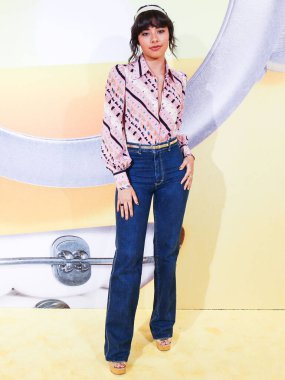 Amerikalı aktris Xochitl Gomez, 25 Haziran 2022 'de Hollywood, Los Angeles, Kaliforniya, ABD' deki TCL Çin Tiyatrosu IMAX 'ta düzenlenen Evrensel Resimlerin Minyonları galasına geldi.. 