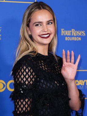 Bailee Madison, 24 Haziran 2022 'de Pasadena Kongre Merkezi' nde düzenlenen 49. Gündüz Emmy Ödülleri 'ne geldi..