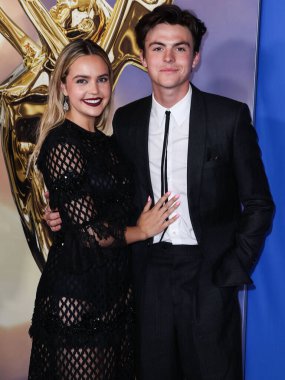 Bailee Madison ve erkek arkadaşı Blake Richardson, 24 Haziran 2022 'de Pasadena, Los Angeles, Kaliforniya, ABD' deki Pasadena Kongre Merkezi 'nde düzenlenen 49.. 