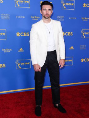 Billy Flynn 24 Haziran 2022 'de Pasadena, Los Angeles, Kaliforniya' da düzenlenen 49. Gündüz Emmy Ödülleri 'ne ulaşır..