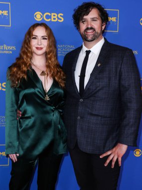 Camryn Grimes ve Brock Powell 24 Haziran 2022 'de Pasadena Kongre Merkezi' nde düzenlenen 49. Gündüz Emmy Ödülleri 'ne geldiler.. 