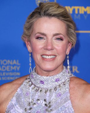 Deborah Norville, 24 Haziran 2022 'de Pasadena Kongre Merkezi' nde düzenlenen 49. Gündüz Emmy Ödülleri 'ne ulaştı.. 