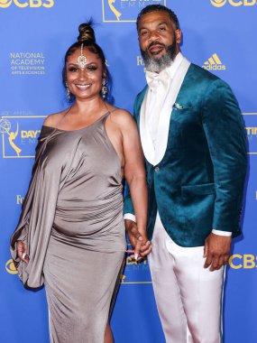 Estela Lopez-Spears ve Aaron D. Spears 24 Haziran 2022 'de Pasadena, Los Angeles, Kaliforniya, ABD' deki Pasadena Kongre Merkezi 'nde düzenlenen 49.. 