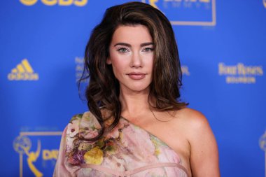 Jacqueline MacInnes Wood, 24 Haziran 2022 'de Pasadena Kongre Merkezi' nde düzenlenen 49. Gündüz Emmy Ödülleri 'ne geldi.. 