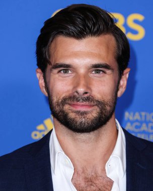 Josh Swickard, 24 Haziran 2022 'de Pasadena Kongre Merkezi' nde düzenlenen 49. Gündüz Emmy Ödülleri 'ne geldi.. 