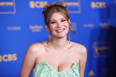 Lindsay Arnold 24 Haziran 2022 'de Pasadena Kongre Merkezi' nde düzenlenen 49. Gündüz Emmy Ödülleri 'ne geliyor.. 