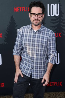 Amerikalı film yapımcısı J.J. Abrams Netflix 'in Lou' sunun Los Angeles galasına 15 Eylül 2022 'de Hollywood, Los Angeles, Kaliforniya, ABD' deki Netflix Tudum Tiyatrosu 'nda geldi..