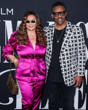 Tina Knowles ve Richard Lawson Netflix 'in' A Jazzman 's Blues' adlı şarkısının Los Angeles Premiere of Netflix 'e 16 Eylül 2022' de Hollywood, Los Angeles, Kaliforniya, ABD 'de düzenlenen Netflix Tudum Theater' a geldiler..