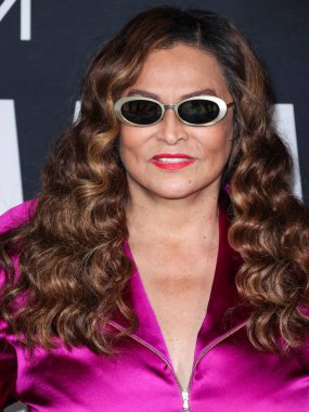 Tina Knowles Netflix 'in' A Jazzman 's Blues' unun Los Angeles 'taki galasına 16 Eylül 2022' de Hollywood, Los Angeles, Kaliforniya, ABD 'deki Netflix Tudum Tiyatrosu' nda geldi.. 