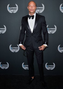 Amerikalı model Jeremy Meeks, 24 Haziran 2022 'de Beverly Hilton Oteli' nde düzenlenen 2. Geleneksel Hollywood Açılan Çarpışma Ödülleri 'ne geliyor..