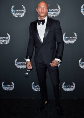 Amerikalı model Jeremy Meeks, 24 Haziran 2022 'de Beverly Hilton Oteli' nde düzenlenen 2. Geleneksel Hollywood Açılan Çarpışma Ödülleri 'ne geliyor.. 