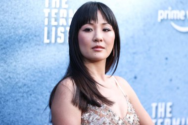 Falguni Shane Peacock 'u giyen Amerikalı aktris Constance Wu, 22 Haziran 2022' de ABD 'nin Los Angeles şehrinde düzenlenen Amazon Prime Video' nun 'The Terminal List' 1. sezonuna geldi.
