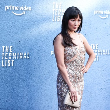 Falguni Shane Peacock 'u giyen Amerikalı aktris Constance Wu, 22 Haziran 2022' de ABD 'nin Los Angeles şehrinde düzenlenen Amazon Prime Video' nun 'The Terminal List' 1. sezonuna geldi.