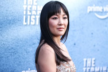 Falguni Shane Peacock 'u giyen Amerikalı aktris Constance Wu, 22 Haziran 2022' de ABD 'nin Los Angeles şehrinde düzenlenen Amazon Prime Video' nun 'The Terminal List' 1. sezonuna geldi.