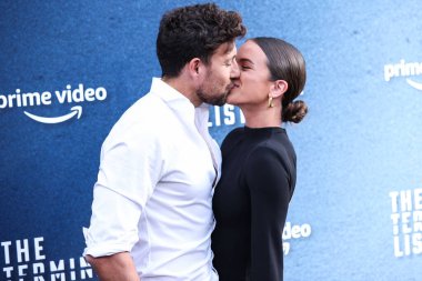 Amerikan televizyon karakteri Zack Kalter ve Helen Owen, 22 Haziran 2022 'de Los Angeles, Kaliforniya' da düzenlenen Amazon Prime Video 'nun' Terminal Listesi 'nin 1. sezonuna geldiler.