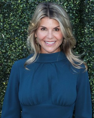 Amerikalı aktris Lori Loughlin, 18 Haziran 2022 'de Los Angeles, Kaliforniya' da RJ 's Place' de düzenlenen HollyRod Vakfı 'nın 2022 Gala' sına geldi..
