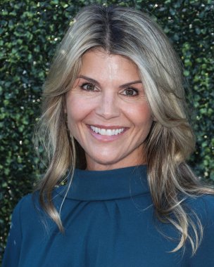 Amerikalı aktris Lori Loughlin, 18 Haziran 2022 'de Los Angeles, Kaliforniya' da RJ 's Place' de düzenlenen HollyRod Vakfı 'nın 2022 Gala' sına geldi..