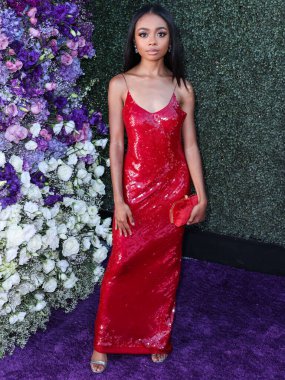 Amerikalı aktris Skai Jackson, 18 Haziran 2022 'de ABD' nin Kaliforniya eyaletinin Los Angeles kentinde RJ 'in yerinde düzenlenen HollyRod Vakfı' nın Özel Bakım 2022 Gala 'sına geldi..